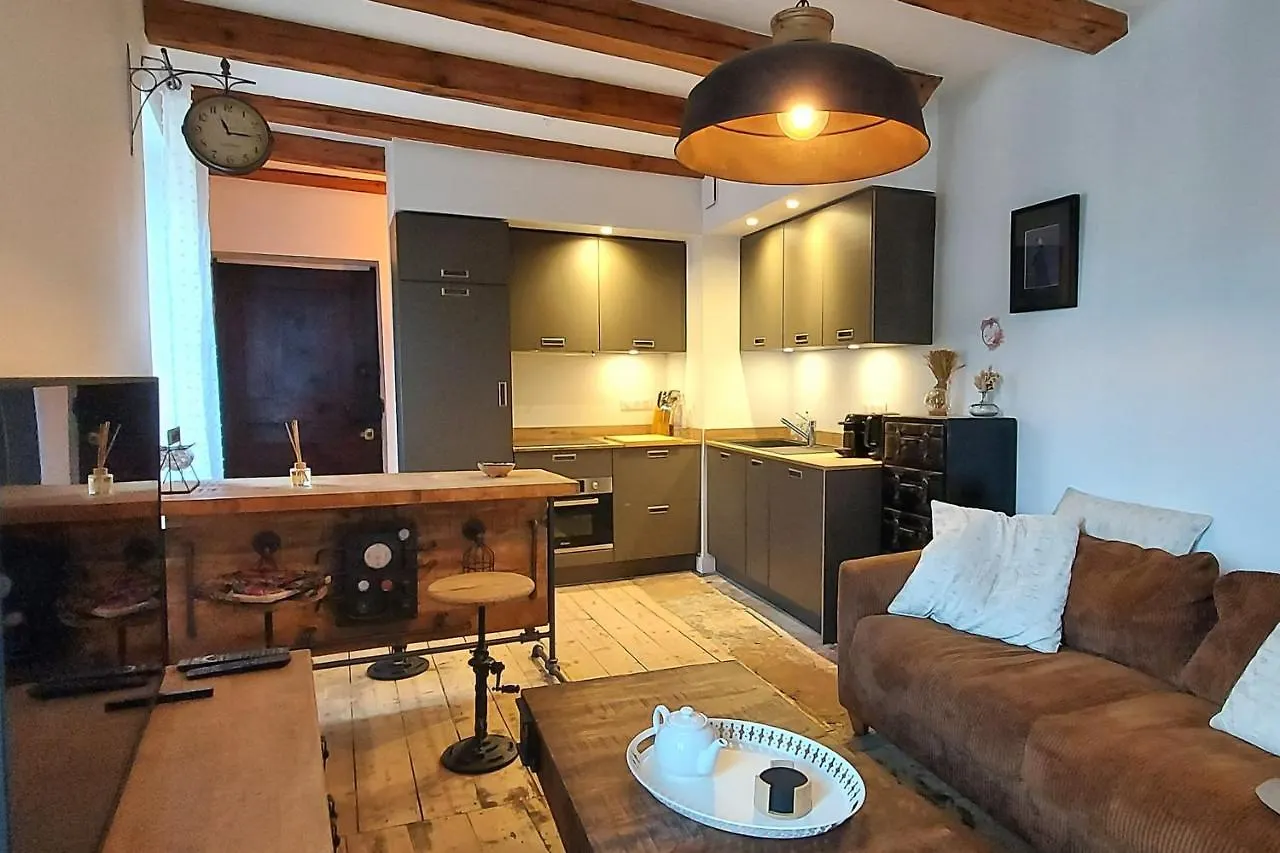 Dolce Vita: 2 Personnes, Douillet, Cosy & Central Annecy