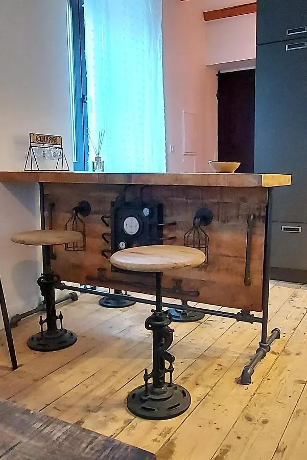 Dolce Vita: 2 Personnes, Douillet, Cosy & Central Annecy Appartement